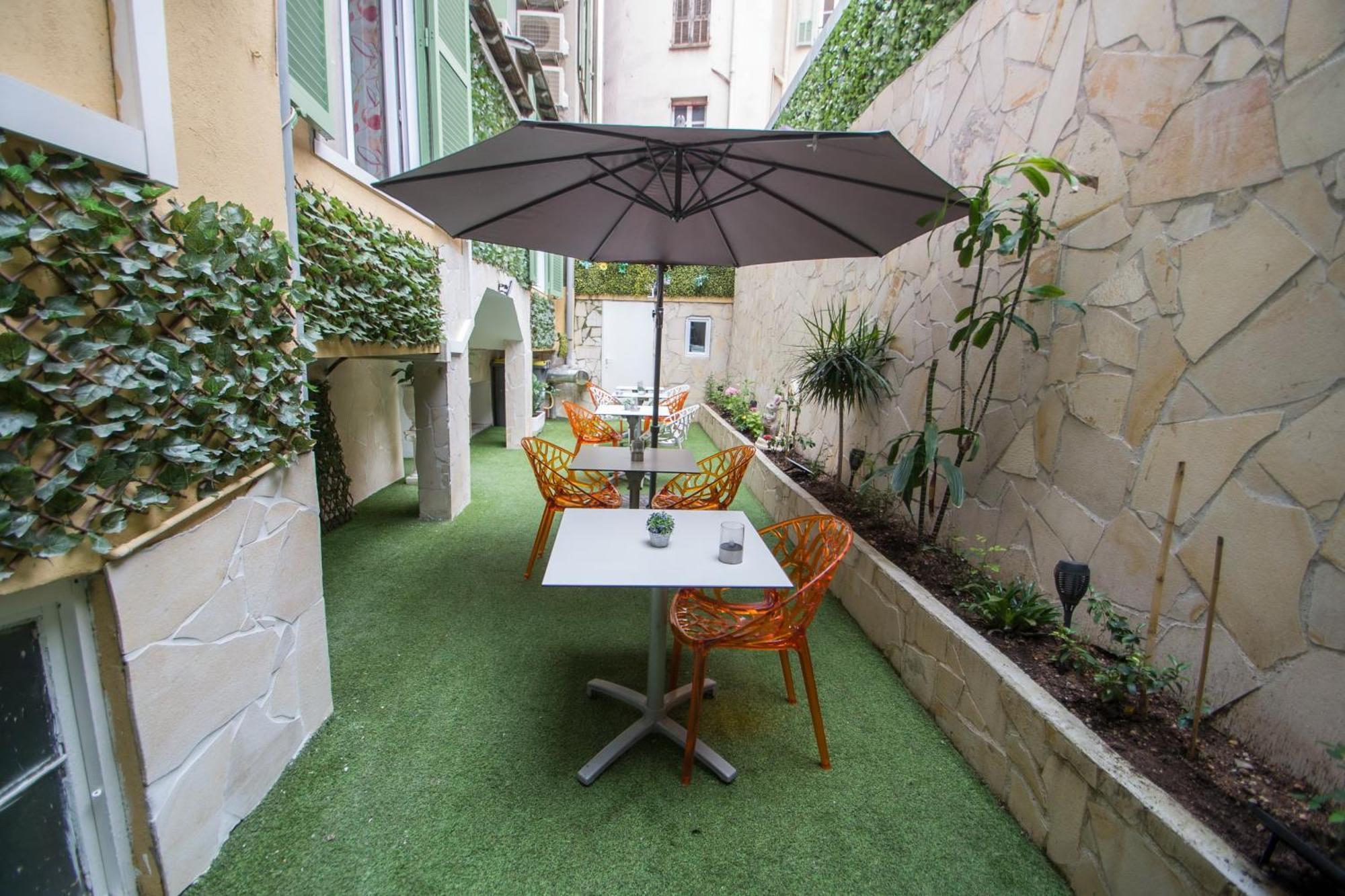 Hôtel Parisien Nice Exterior foto